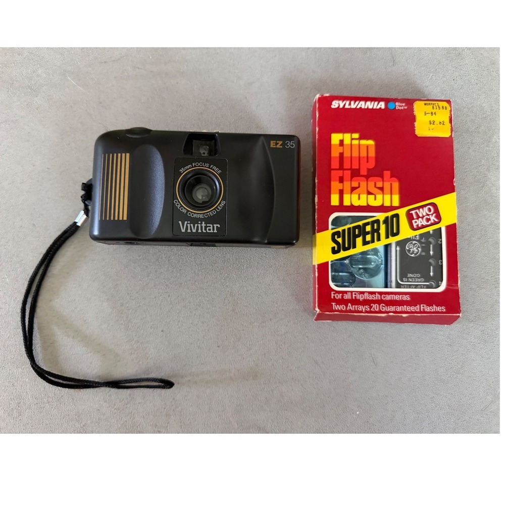 Vivitar EZ 35 35mm Film Camera with Sylvania Flip Flash Super 10 Two Pack Black